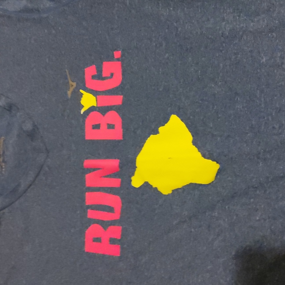 Big Island Running Company Mizuno Tech Tee